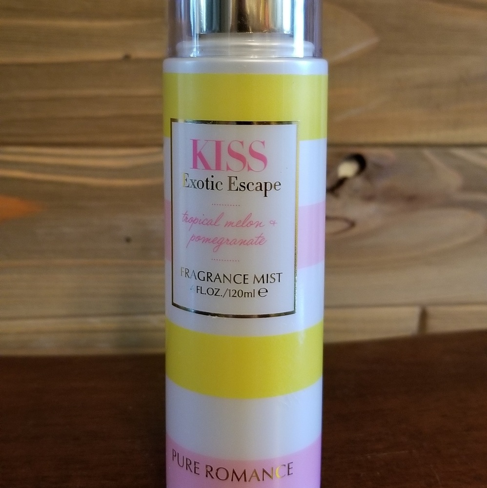 Kiss Body Mist 🌴Exotic Escape